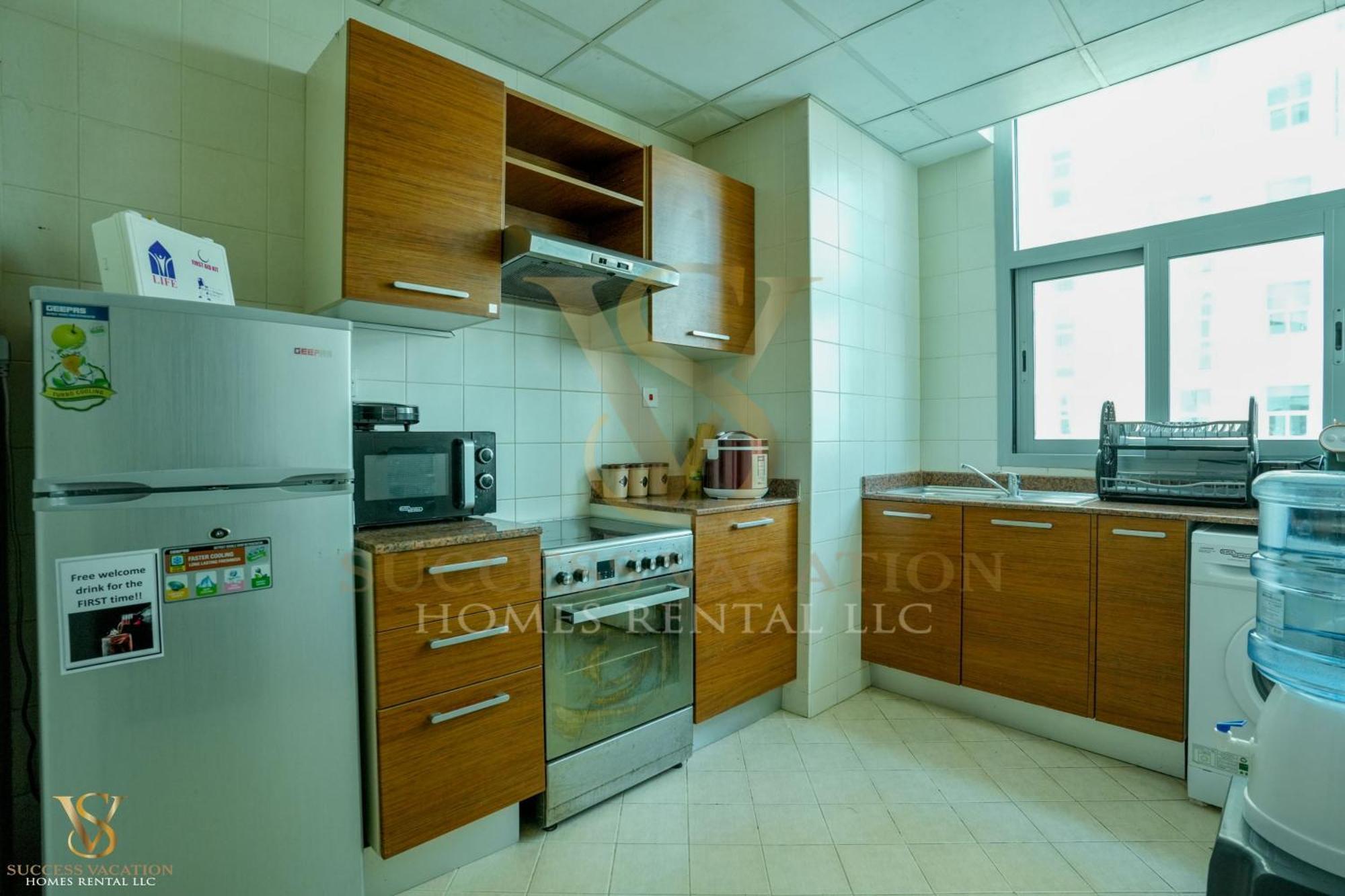 Success Luxury Apartment - 5 Min Away Marina Corniche - Free Housekeeping Provided Everyday-24-7 Staff Available For Services Dubaj Kültér fotó